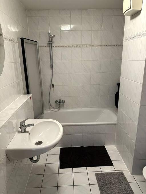 2-Zimmer-Wohnung Mit Balkon & Guter Anbindung In Ασάφενμπουργκ Εξωτερικό φωτογραφία